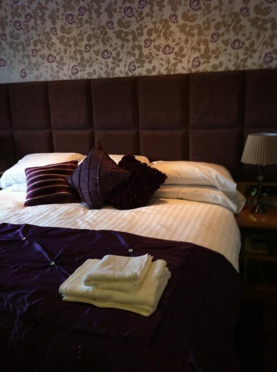 The Royal Hotel Cookstown Ngoại thất bức ảnh