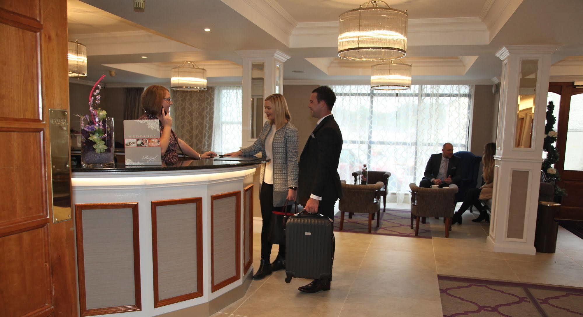 The Royal Hotel Cookstown Ngoại thất bức ảnh