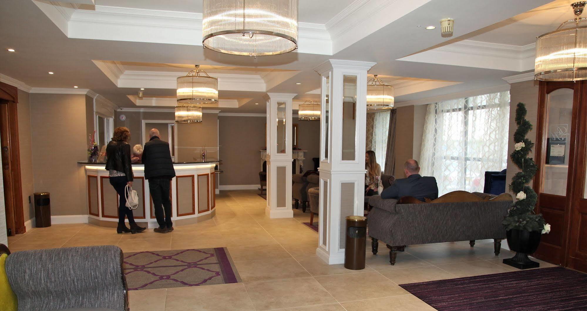 The Royal Hotel Cookstown Ngoại thất bức ảnh